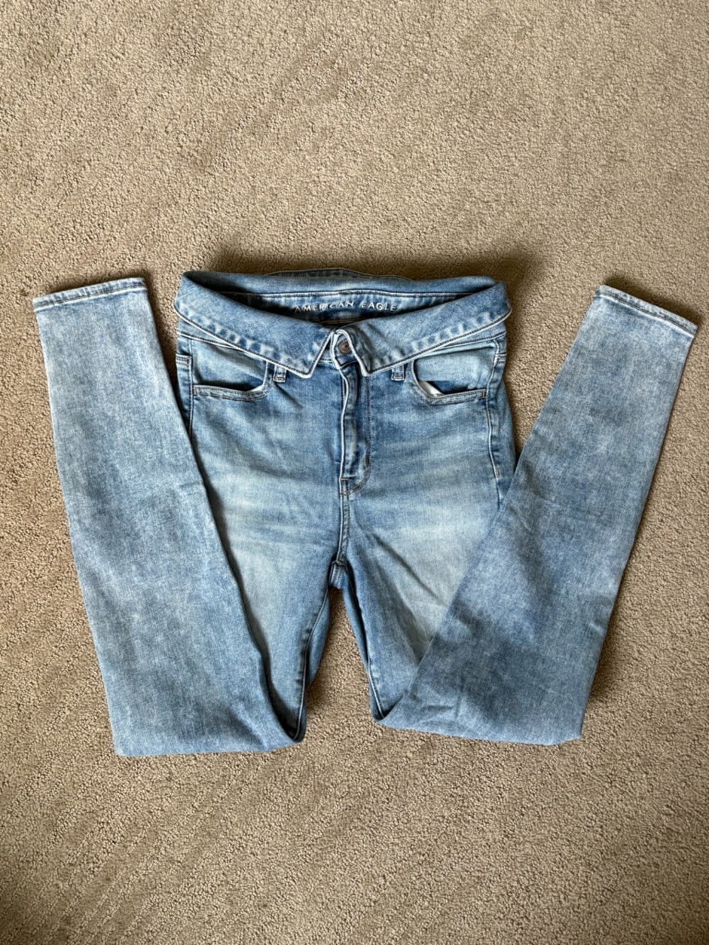 American Eagle Outfitters Light Blue Skinny Jeans